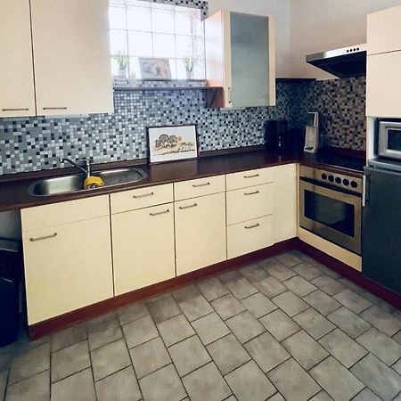 פורבאך אם ניוסידלרסי Ferienwohnung Rosenauer מראה חיצוני תמונה